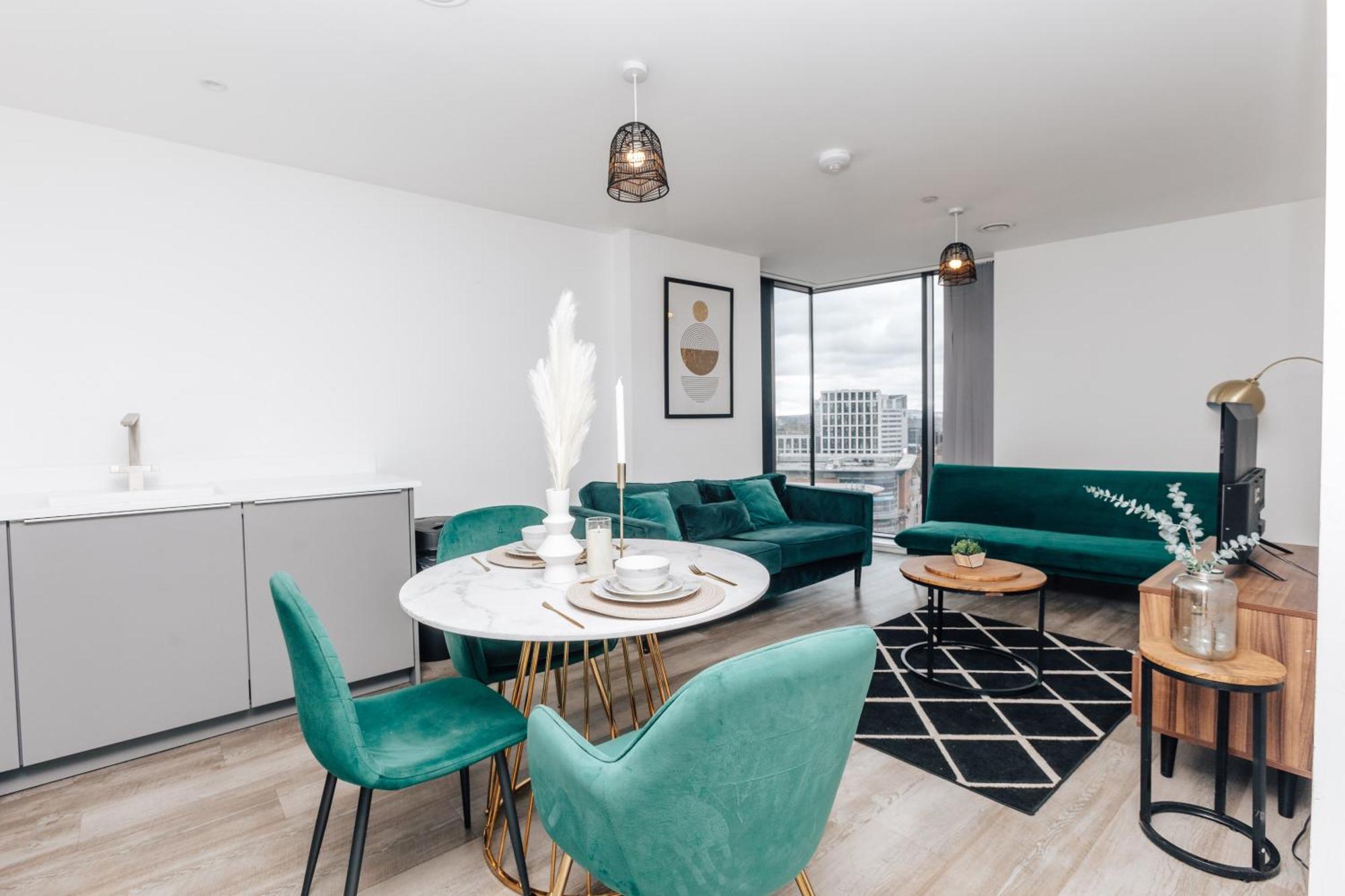 Luxury 2 Bedroom Apartment, Broad Street 버밍엄 외부 사진