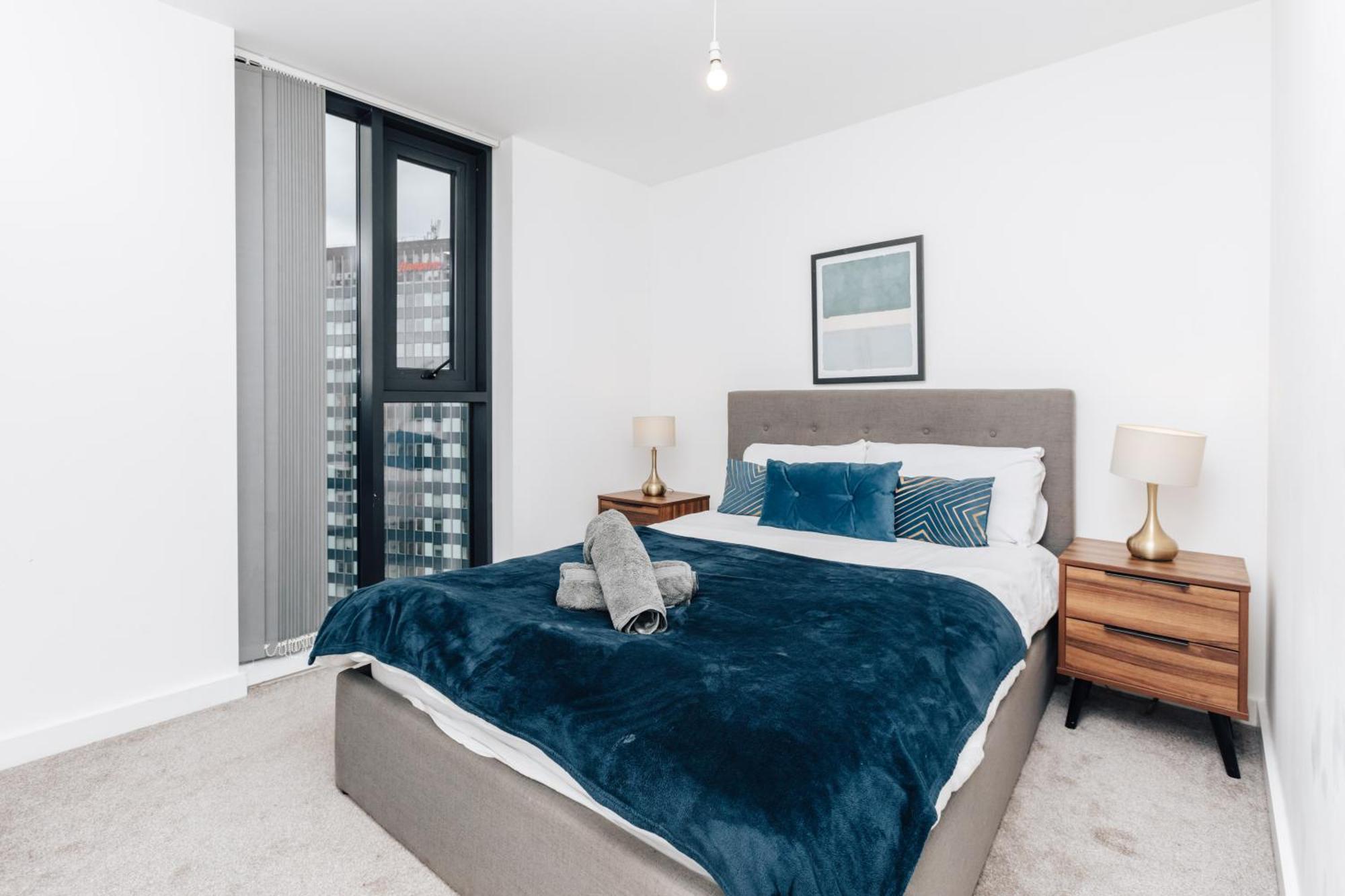 Luxury 2 Bedroom Apartment, Broad Street 버밍엄 외부 사진